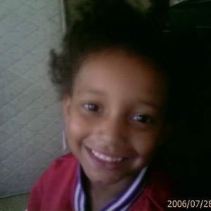 Meet your Posher, Averron